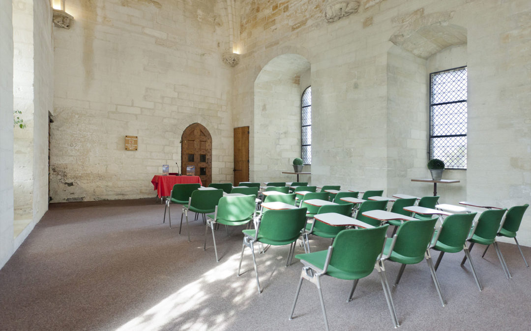 CHAMBRE AUX 4 FENÊTRES